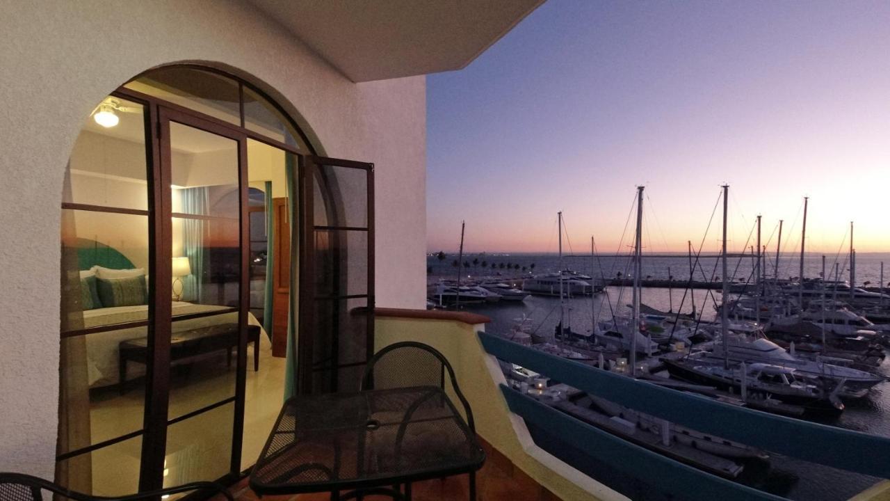 Hotel The Westmarine Waterfront